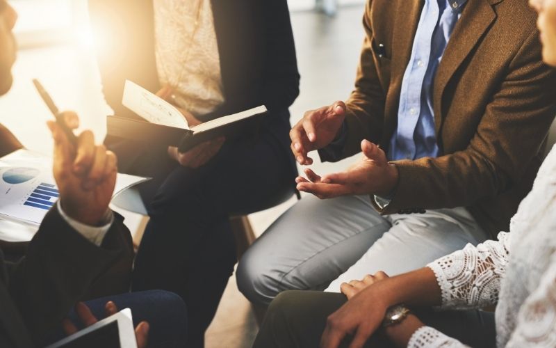 مهارات البيع والاحتفاظ بالعملاء